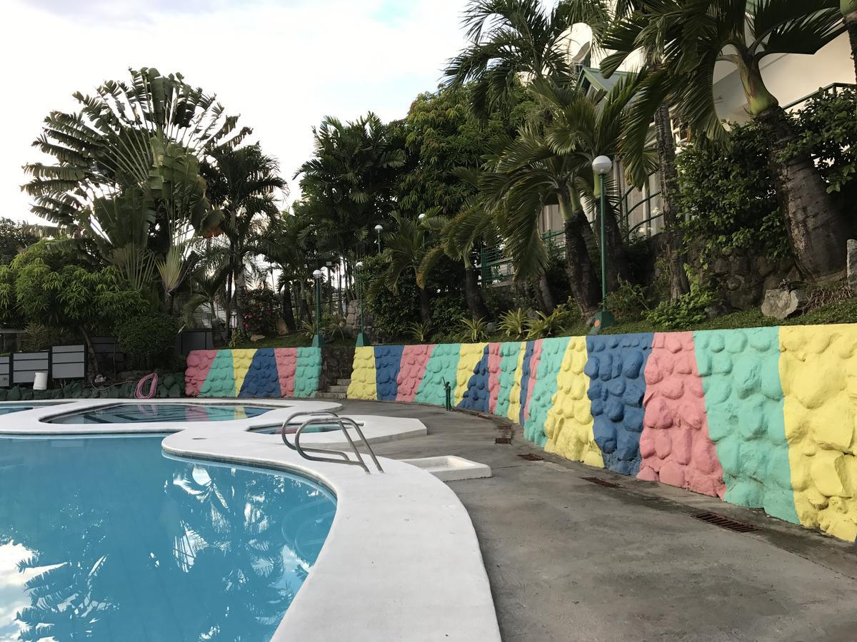 V Resort Dasma Dasmarinas Extérieur photo